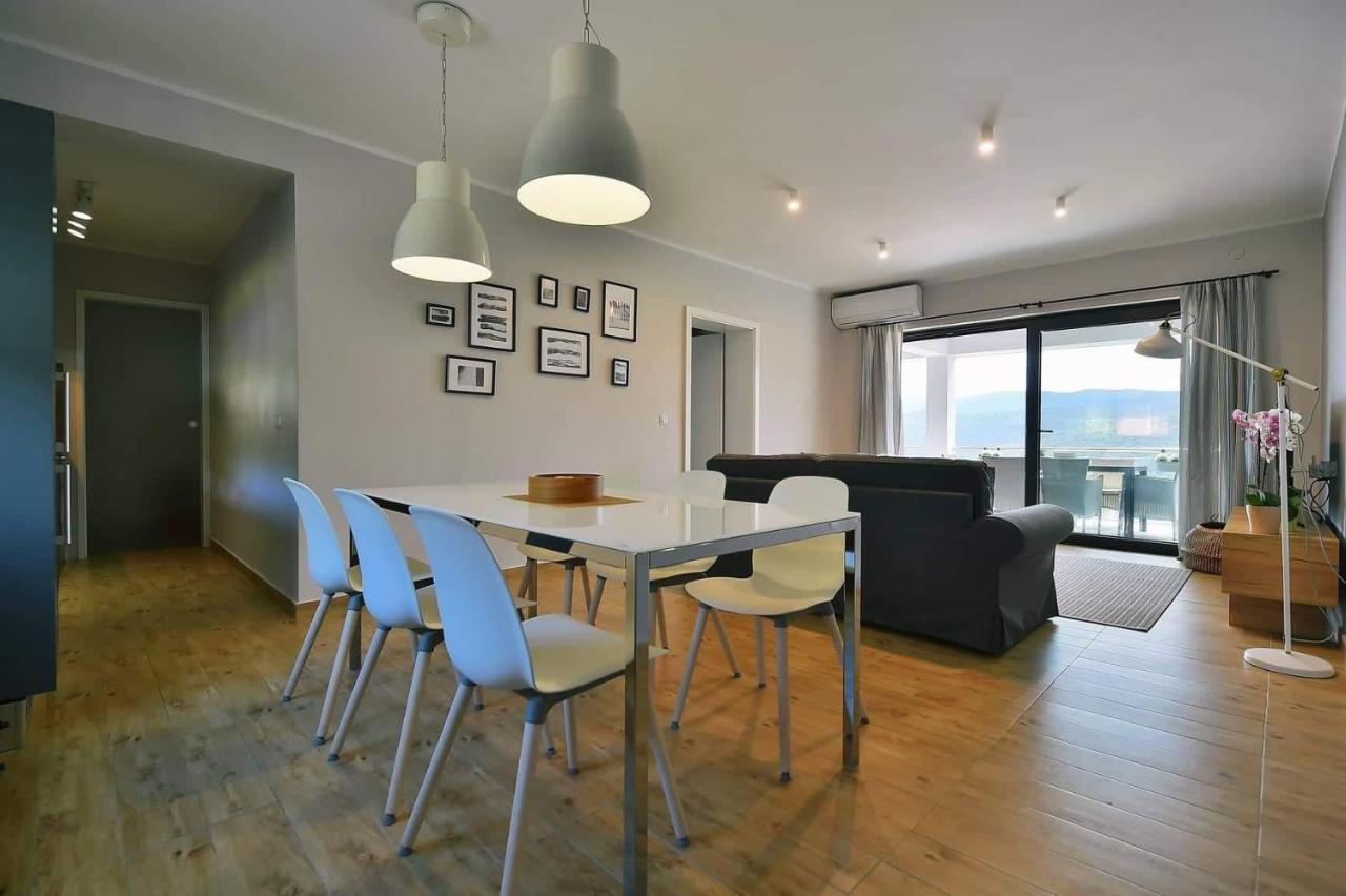 Apartment Vanilla I With Beautiful Seaview Rabac Exterior foto